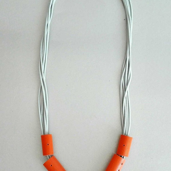 Gumičkový náhrdelník orange | Agapornis Luis